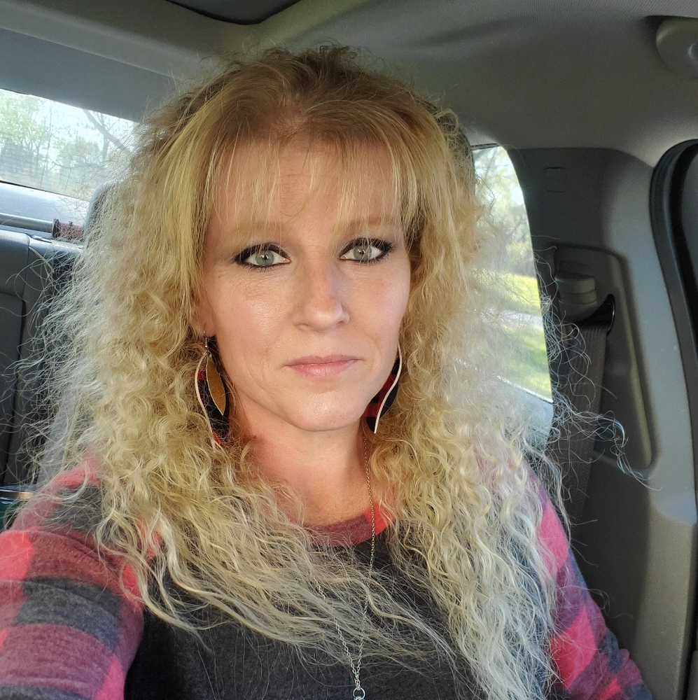 Meet your Posher, Jennifer